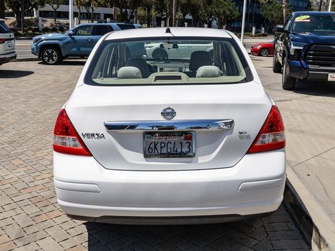 Used 2009 Nissan Versa Sedan w/ ABS Pkg FWD image 8