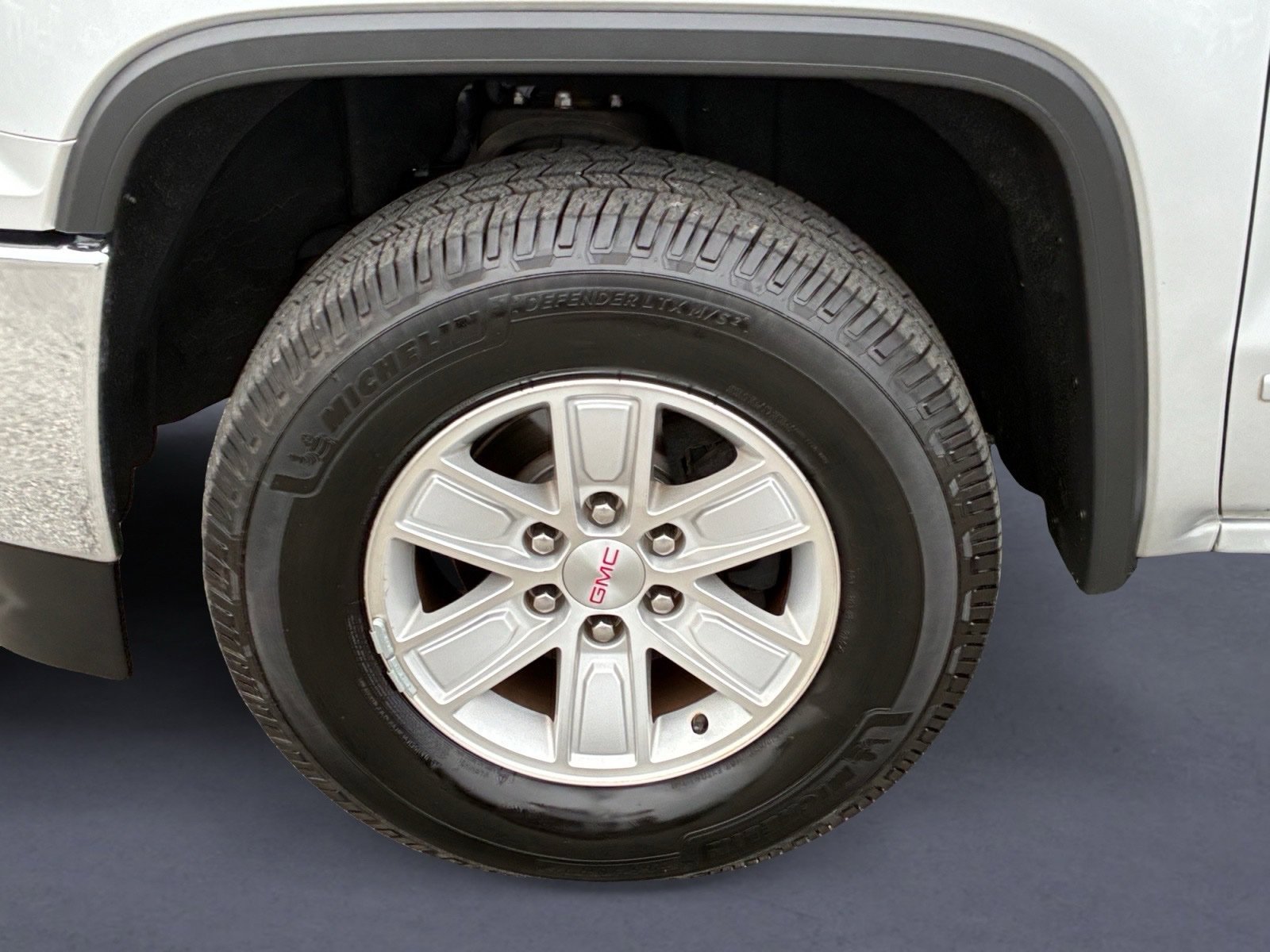 Used 2016 GMC Sierra 1500 SLE w/ SLE Value Package RWD image 10