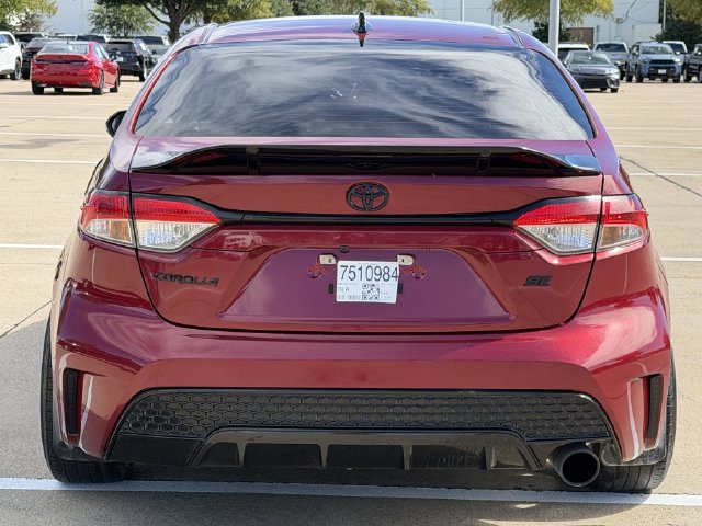 Used 2022 Toyota Corolla SE FWD image 5