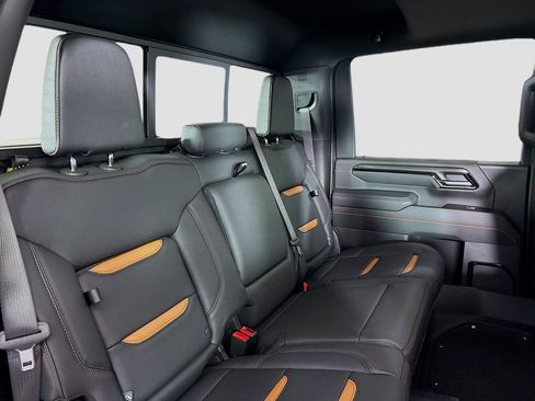 New 2026 GMC Sierra 2500 AT4 w/ AT4 Premium Plus Package image 28