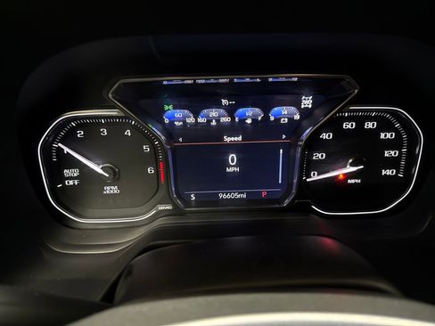 Used 2021 GMC Yukon XL SLT AWD/4WD image 28