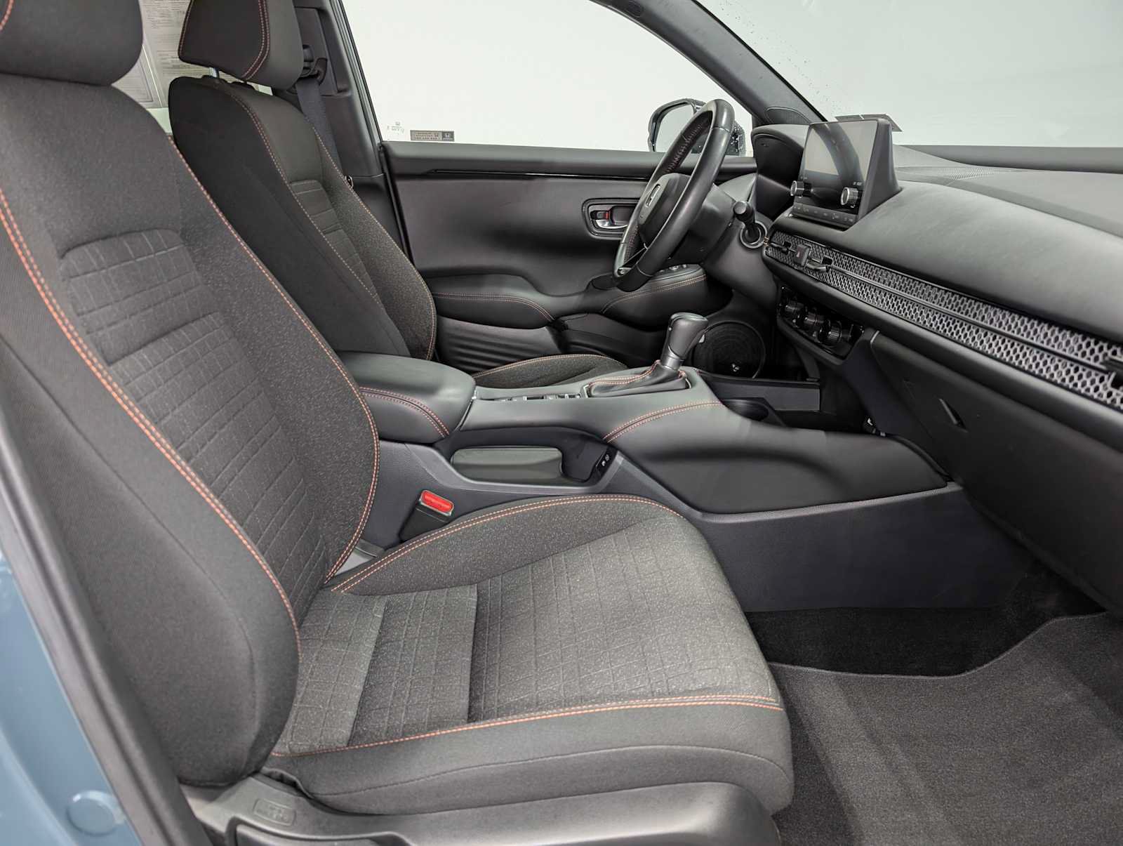 Certified 2024 Honda HR-V Sport image 37