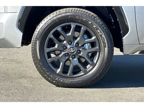 New 2026 Toyota Tundra Platinum image 31