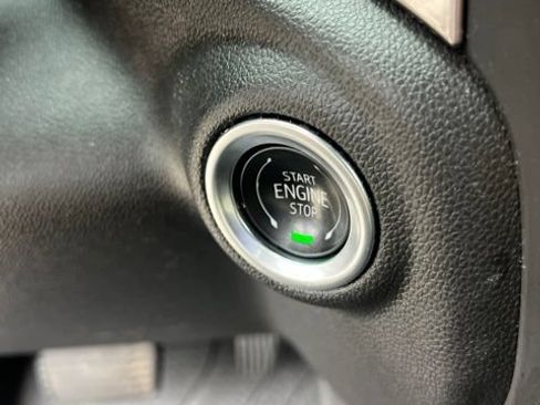 Used 2025 Chevrolet Silverado 1500 Custom RWD image 19