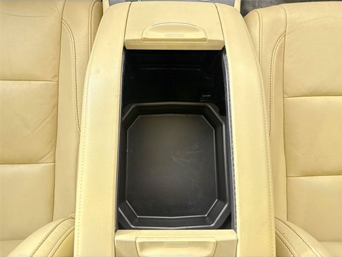 Used 2017 Toyota Highlander XLE FWD image 33