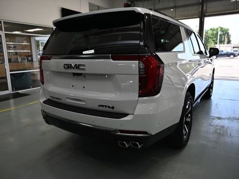 New 2026 GMC Yukon XL AT4 w/ AT4 Premium Plus Package AWD/4WD image 5