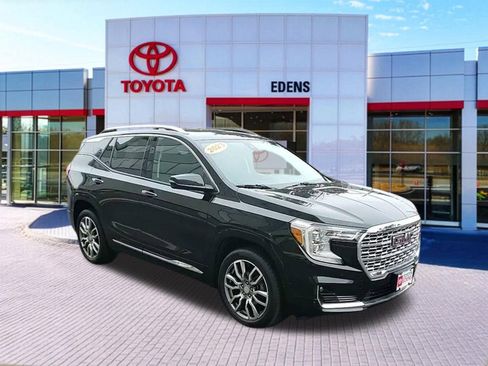 Used 2023 GMC Terrain Denali w/ LPO, Floor Liner Package AWD/4WD image 1