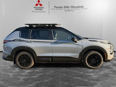 New 2026 Mitsubishi Outlander Trail Edition image 4