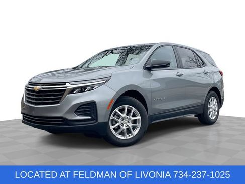 Certified 2024 Chevrolet Equinox LS w/ LS Convenience Package FWD image 1