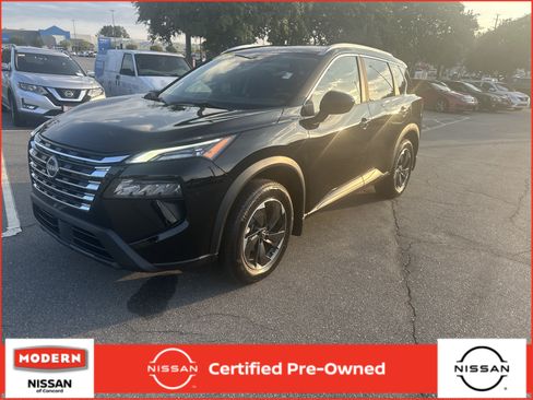 Certified 2024 Nissan Rogue SV w/ SV Premium Package FWD image 1