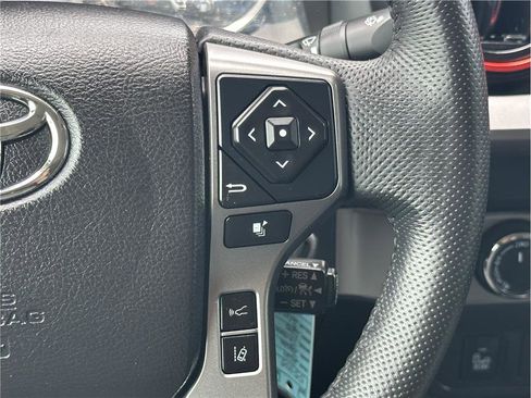 Used 2021 Toyota Tacoma SR5 w/ Technology Package AWD/4WD image 22