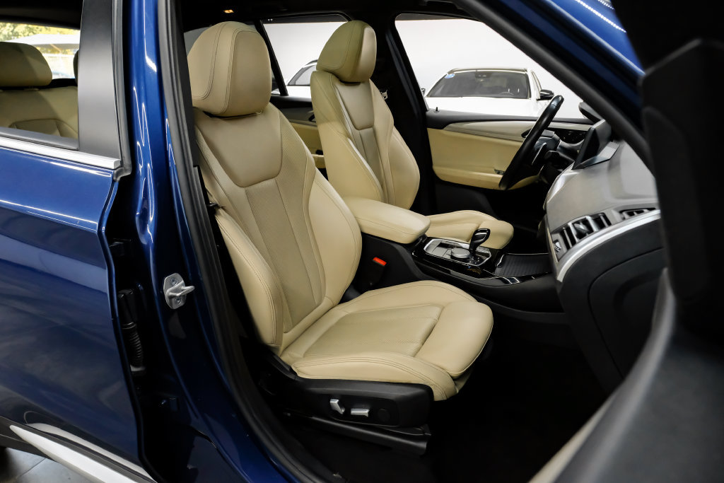Used 2023 BMW X3 xDrive30i w/ Convenience Package AWD/4WD image 41