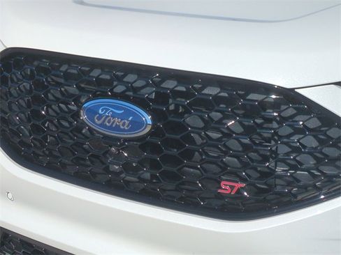 Used 2024 Ford Edge ST w/ Equipment Group 401A image 36