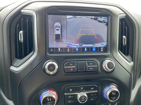 Used 2021 GMC Sierra 1500 AT4 w/ AT4 Premium Package AWD/4WD image 18