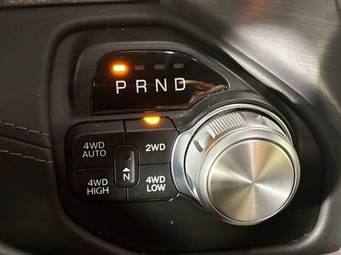 Used 2019 RAM 1500 Limited AWD/4WD image 18