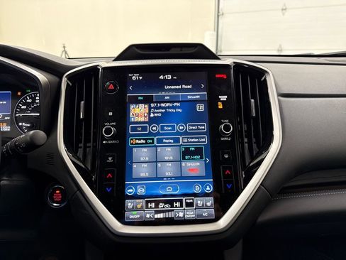 Certified 2025 Subaru Ascent Touring image 17