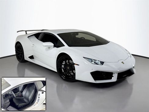 Used 2018 Lamborghini Huracan LP 580-2 image 2