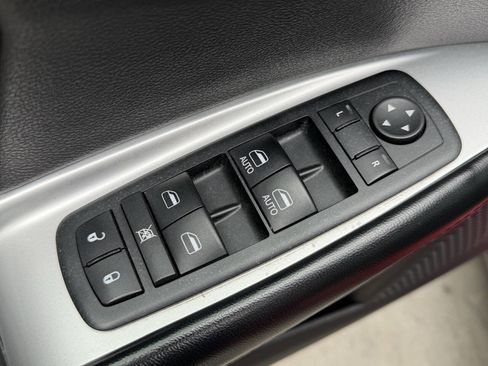 Used 2012 Dodge Journey Crew w/ Flexible Seating Group image 18