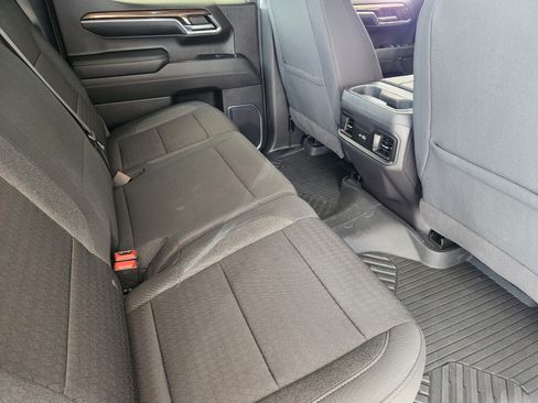 Used 2024 Chevrolet Silverado 1500 LT AWD/4WD image 34