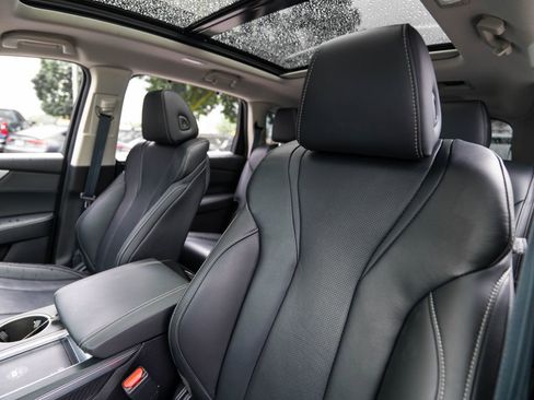 Certified 2023 Acura MDX SH-AWD w/ Technology Package image 8