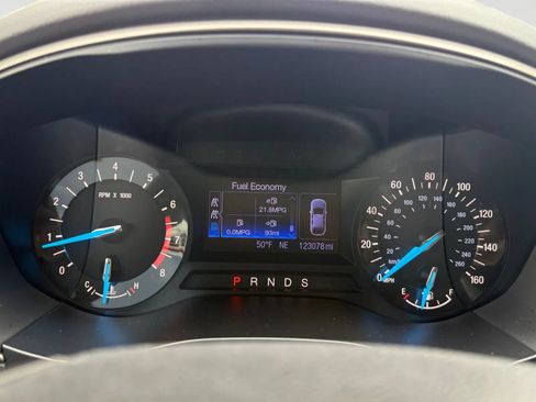 Used 2013 Ford Fusion SE FWD image 31