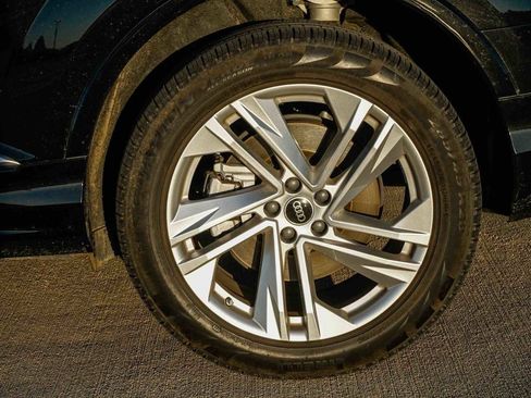 Used 2024 Audi Q7 2.0T Premium image 10