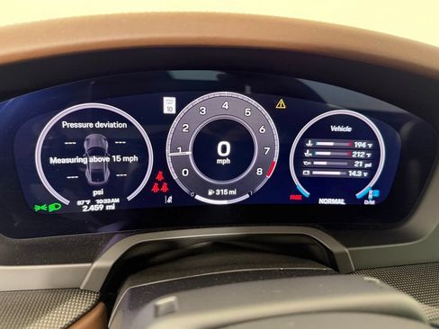 Certified 2026 Porsche 911 Carrera RWD image 23