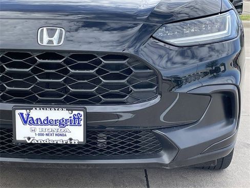 Certified 2025 Honda HR-V LX image 7