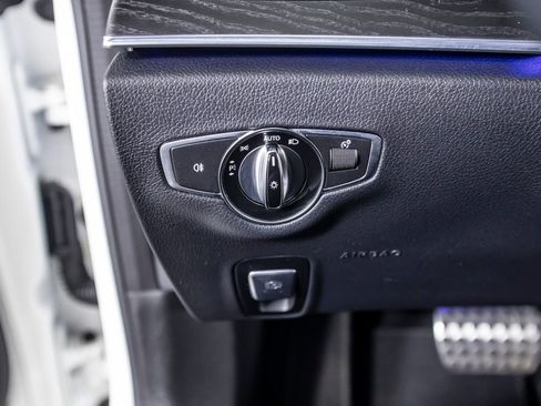 Used 2019 Mercedes-Benz E 450 4MATIC Coupe image 38