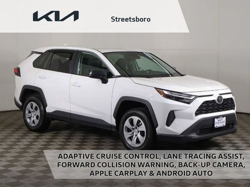 Used 2025 Toyota RAV4 LE AWD/4WD image 1