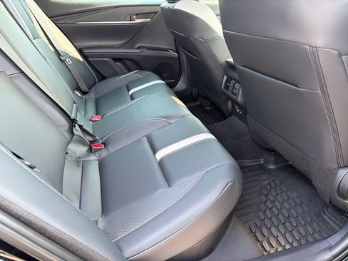 Used 2026 Toyota Camry SE FWD image 25