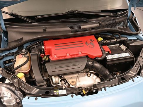 Used 2017 FIAT 500 Abarth w/ Popular Equipment Package FWD image 31