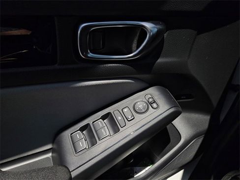 New 2025 Honda Civic Sport image 17