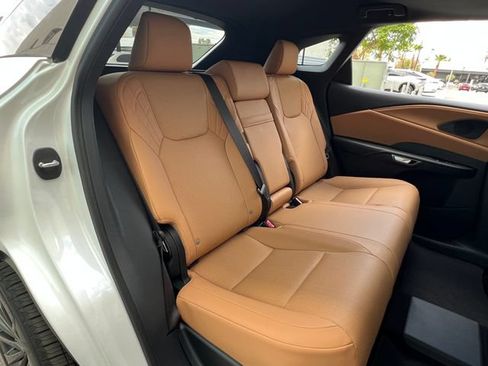 New 2026 Lexus RX 450h AWD w/ Convenience Package image 48