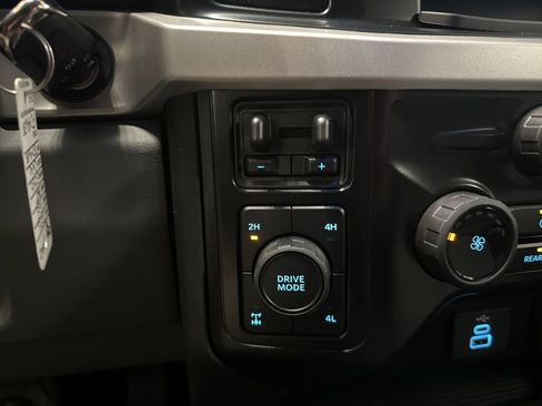New 2026 Ford F250 XLT w/ FX4 Off-Road Package image 33