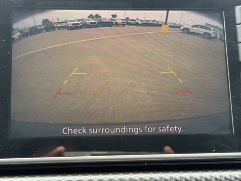 Used 2019 Nissan Kicks SV FWD image 25