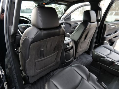 Used 2020 Cadillac Escalade Platinum image 49