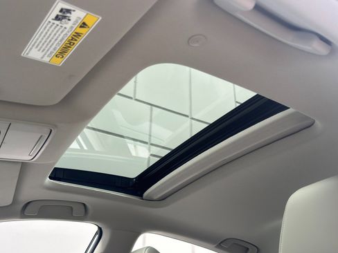 Used 2024 Honda Accord Touring image 11