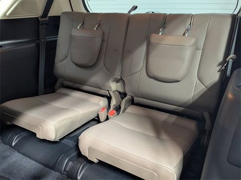 Used 2020 Lexus GX 460 Luxury w/ Accessory Package image 9