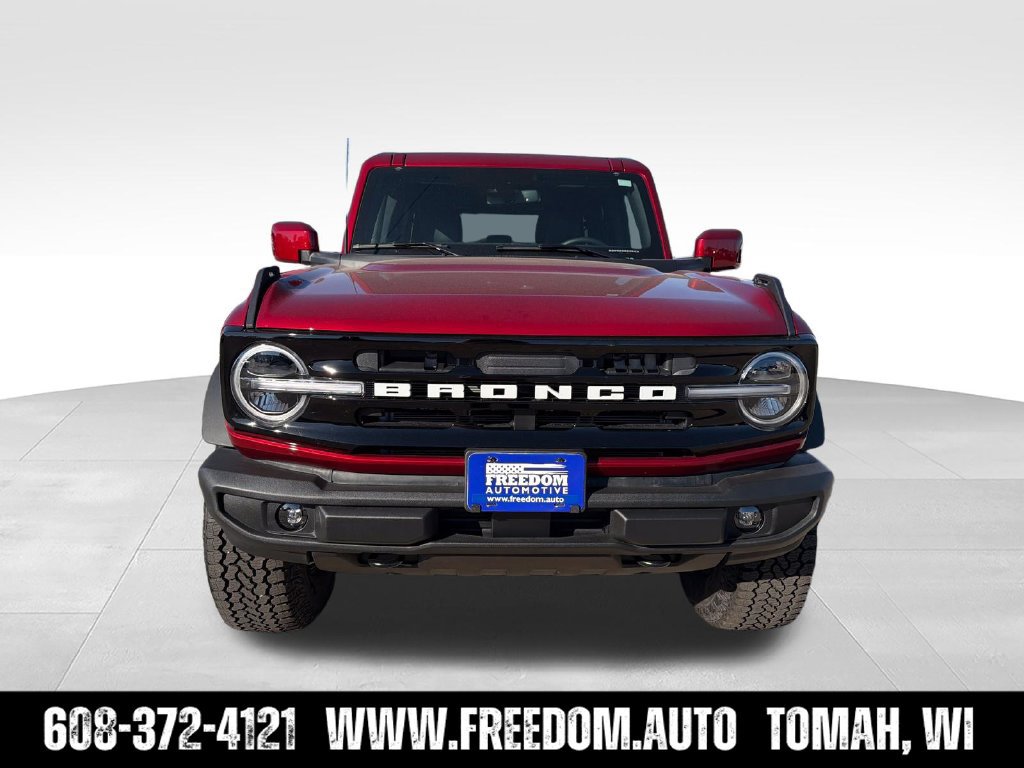 Used 2026 Ford Bronco Outer Banks w/ Sasquatch Package AWD/4WD image 12