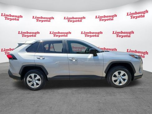 Used 2023 Toyota RAV4 LE FWD image 20