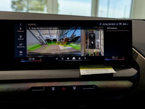 Used 2025 BMW X3 xDrive30i w/ Premium Package image 32