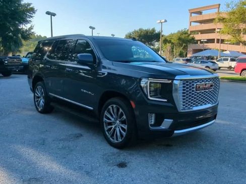 Used 2021 GMC Yukon Denali RWD image 2