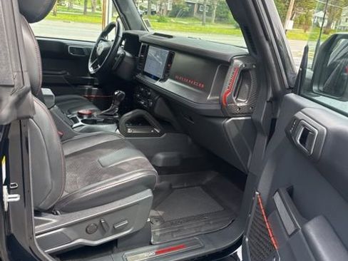 Used 2025 Ford Bronco Raptor AWD/4WD image 18
