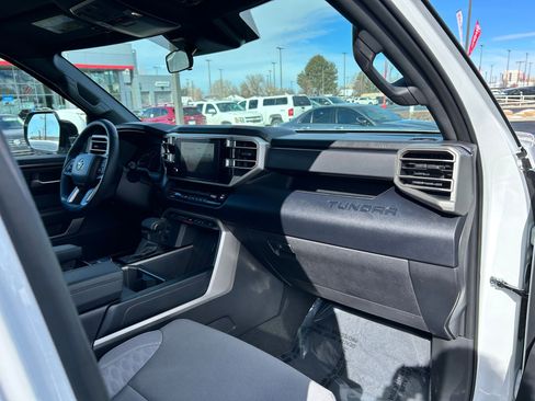 Used 2025 Toyota Tundra SR5 w/ TRD Off-Road Package AWD/4WD image 28