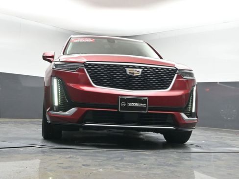 Used 2020 Cadillac XT6 Premium Luxury image 34