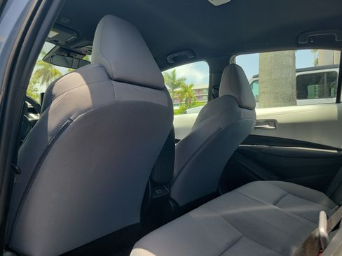 Used 2025 Toyota Corolla SE FWD image 13
