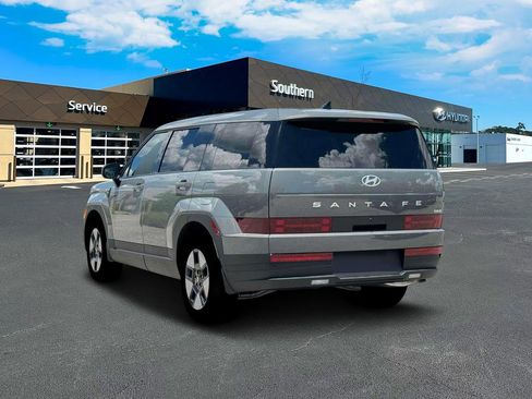 New 2026 Hyundai Santa Fe SE image 5