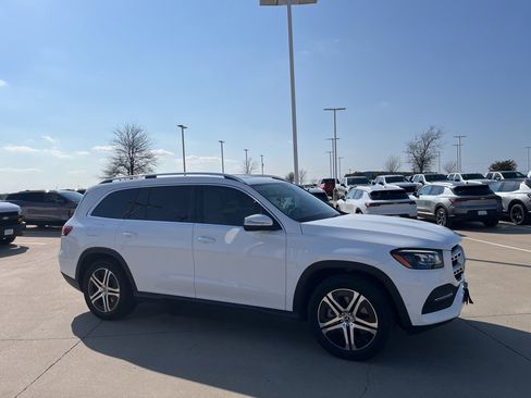 Used 2021 Mercedes-Benz GLS 450 4MATIC image 7