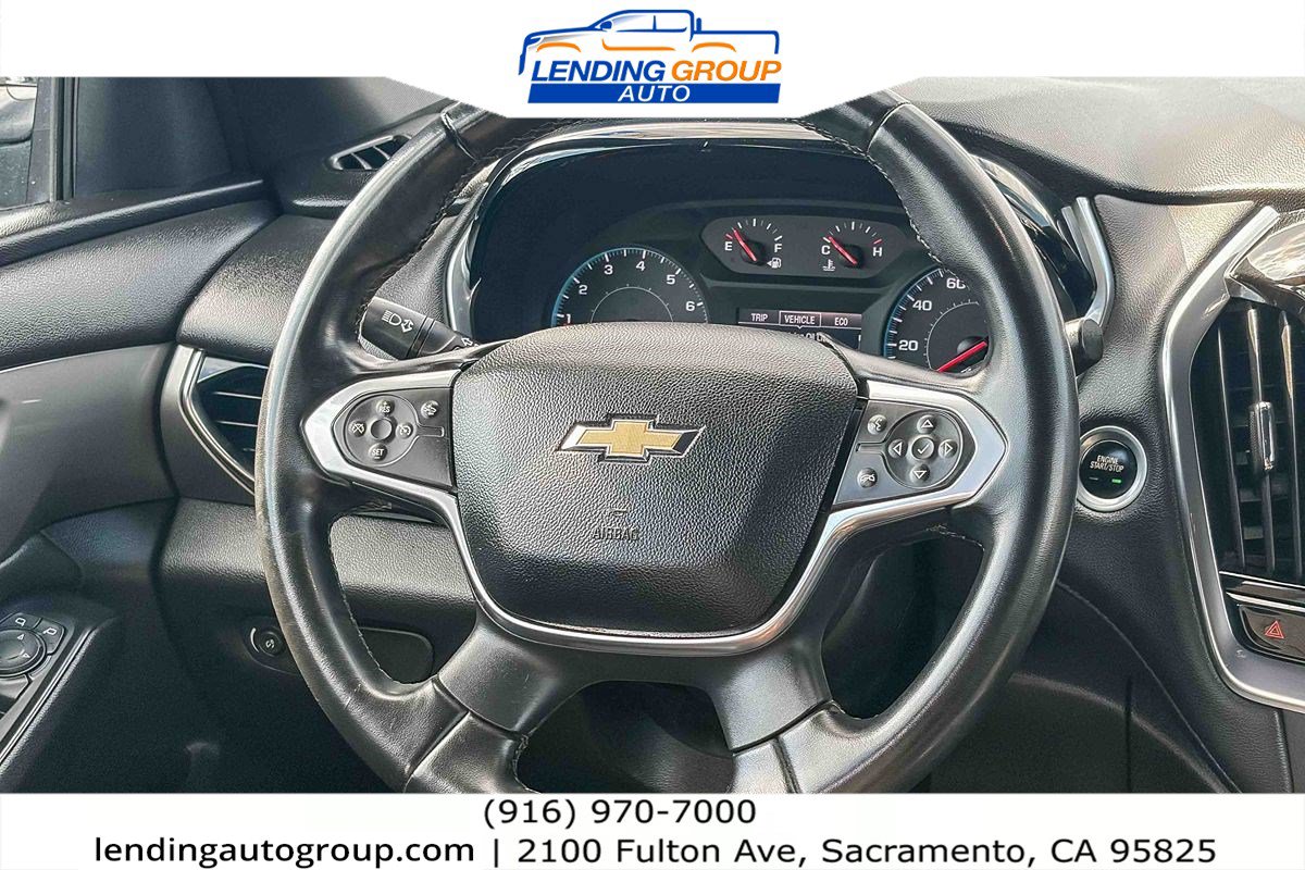 Used 2023 Chevrolet Traverse LT FWD image 14